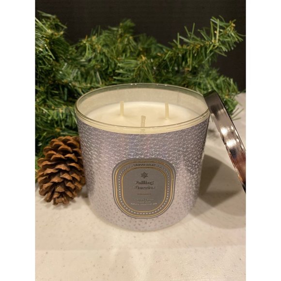 Bath & Body Works Accents Bath Body Works Falling Flurries 3 Wick